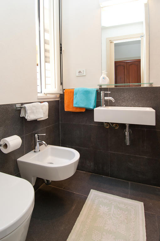 La Sella Del Diavolo Hostal Cagliari Exterior foto